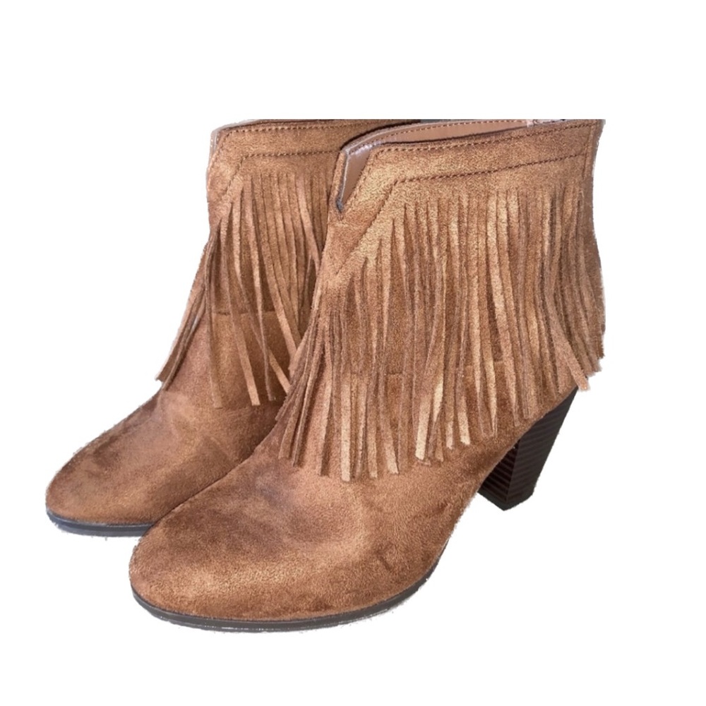 Little brown booties 🤎